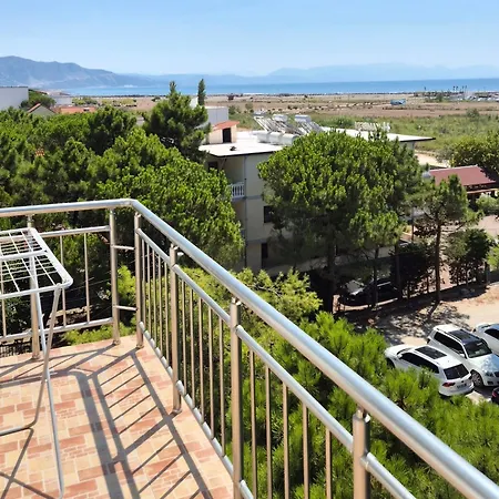 Apart Otel Gonaj 3*