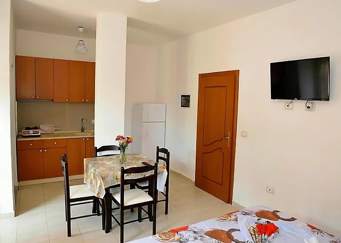 Gonaj מלון דירות